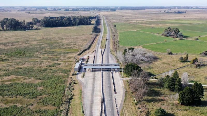 El nuevo peaje de la Autovía 6 funciona mediante un sistema multicarril. (Foto: AUBASA)