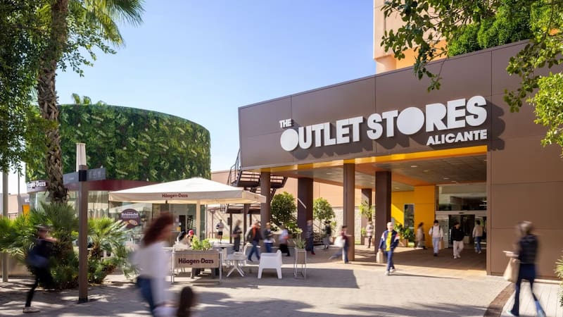 El outlet premium que se expande cada vez más en el país: compró su tercer centro comercial en esta provincia y trae marcas de lujo