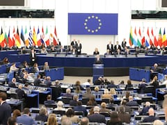 El Parlamento Europeo cuestiona la regularización de migrantes en España y abre la puerta a suspender fondos a Marruecos