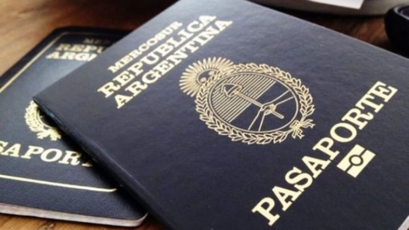 El pasaporte argentino alcanzó en 2026 el puesto número 16 del ranking mundial, empatando su mejor desempeño histórico.