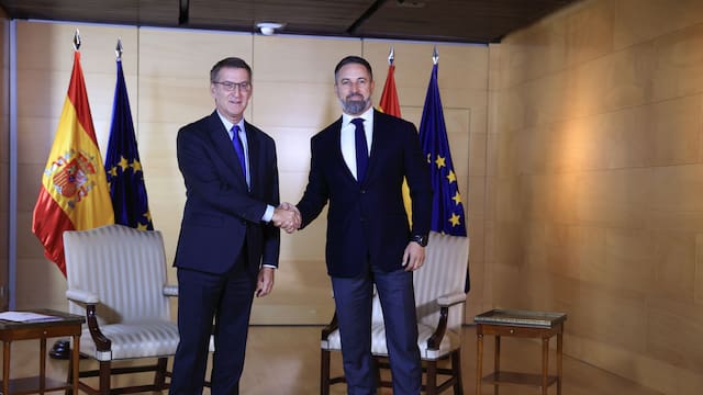PP y Vox retrasan el acuerdo en Castilla y León y apuntan a la próxima semana para cerrar la negociación