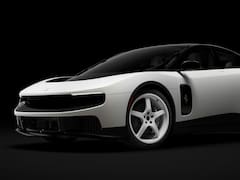 El primer Ferrari eléctrico rompe un récord en una subasta y se convierte en el automóvil nuevo más caro: fue vendido por más de 30 millones de euros