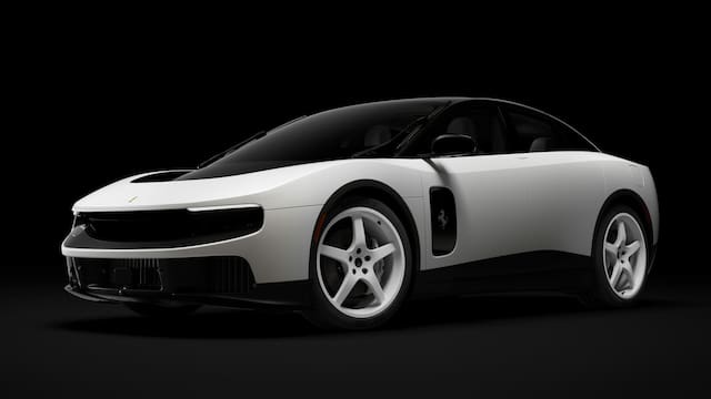 El primer Ferrari eléctrico rompe un récord en una subasta y se convierte en el automóvil nuevo más caro: fue vendido por más de 30 millones de euros
