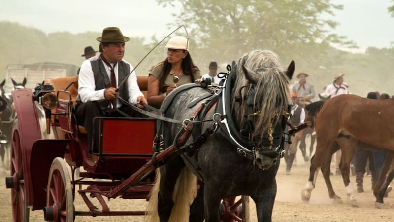 El pueblo bonaerense que mantiene viva la tradición gauchesca: queda a 113 km de CABA y recibe miles de turistas cada fin de semana