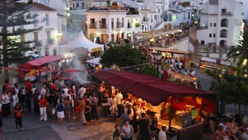 Escapadas de fin de semana: la joya de Málaga, el pueblo de 3000 habitantes con hermosos paisajes que puedes recorrer en un día