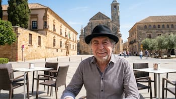 La joya de Andalucía, el pueblo donde creció Sabina y catalogó como “uno de los más maravillosos del mundo”