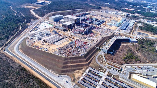 Potencias europeas ponen en marcha un reactor nuclear que replicará la energía solar: “Es el proyecto más importante de la historia”