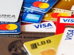 Todo lo que el SAT sabe sobre tus compras con tarjeta de crédito y que tú nunca imaginaste que podían rastrear