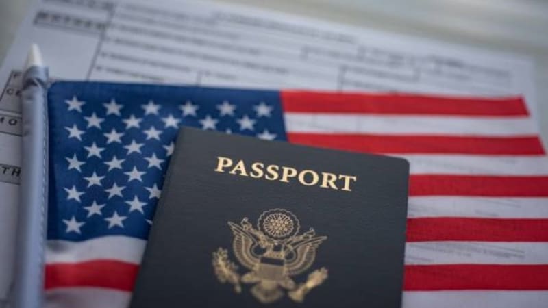 El Servicio de Ciudadanía e Inmigración (USCIS) reinstauró la versión de 128 preguntas del examen cívico (Fuente: Shutterstock).