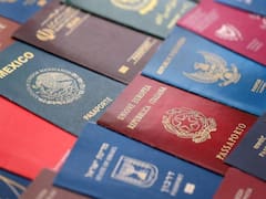 Por qué el pasaporte mexicano es verde, el de Estados Unidos Azul y el de España rojo: lo que esconden estos colores