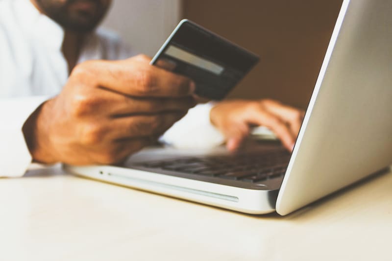 El uso de IA permite una experiencia de compra más intuitiva, personalizada y eficiente.