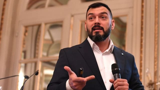 Impuesto al efectivo: Álvarez Agis explicó los tres pilares de una propuesta que podría ahorrarle millones a las pymes