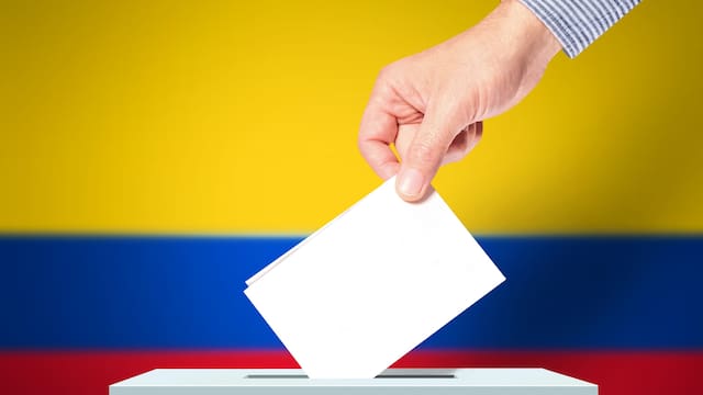 Elecciones en Colombia: millones en propaganda y candidatos bajo presión por los reportes financieros