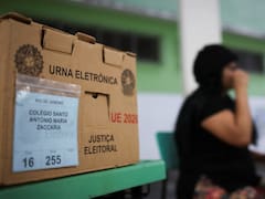 Políticos uruguayos se expresan ante la jornada electoral de Brasil