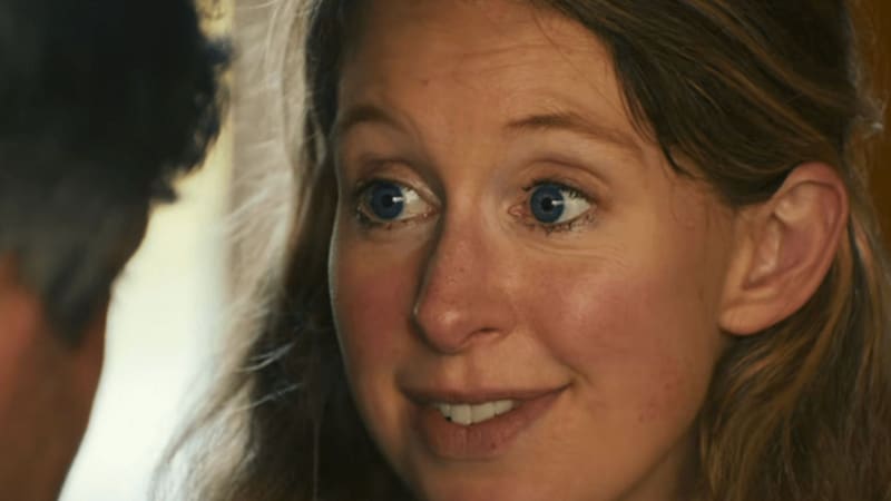 Elizabeth Holmes in the A24 documentary "You can see everything" by Nathan Fielder and Lance Oppenheim.