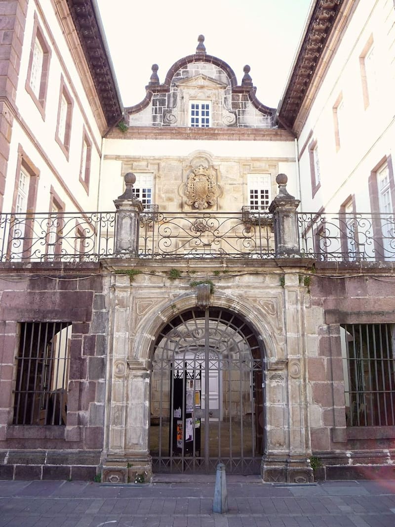 Palacio Arizkunenea (Casa de Cultura de Baztan).