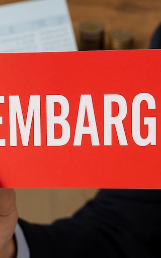 Confirmado | El Gobierno decretó que embargarán todas las tarjetas de crédito y cuentas bancarias que figuren en este sitio web durante diciembre