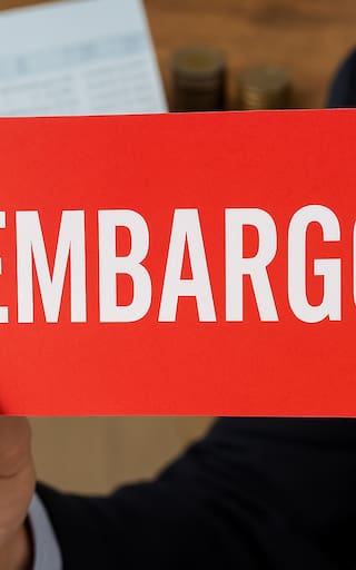 Confirmado | El Gobierno decretó que embargarán todas las tarjetas de crédito y cuentas bancarias que figuren en este sitio web