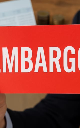 Confirmado | El Gobierno decretó que embargarán todas las tarjetas de crédito y cuentas bancarias que figuren en este sitio web durante diciembre