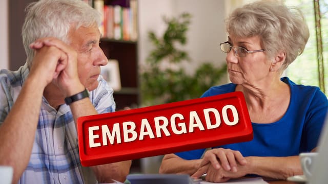 El IRS embargará a las parejas que estén casadas legalmente y posterguen este trámite: perderán sus cuentas bancarias y bienes