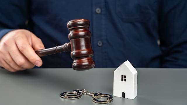 Confirmado por el Gobierno: se congelarán todas las cuentas bancarias y propiedades de las personas que figuren en esta lista