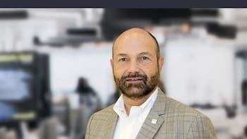 ‘No vendemos reportes, vendemos confianza’: Emilio Díaz y el arte del marketing para empresas en EY