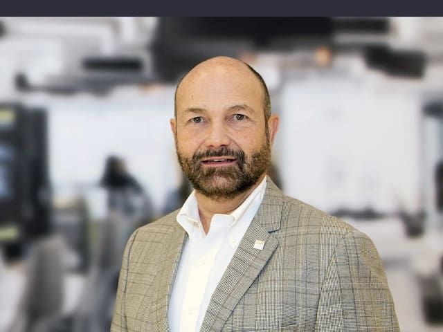 ‘No vendemos reportes, vendemos confianza’: Emilio Díaz y el arte del marketing para empresas en EY