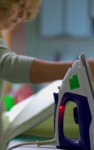 Cambian para siempre los salarios de las empleadas domésticas: cuánto pagará el empleador a partir del 15