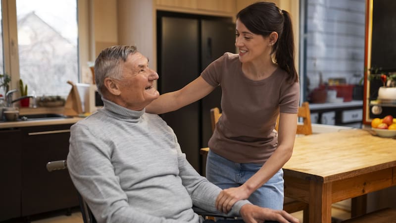 El bono del mes anterior se incorpora al salario de la liquidación vigente.