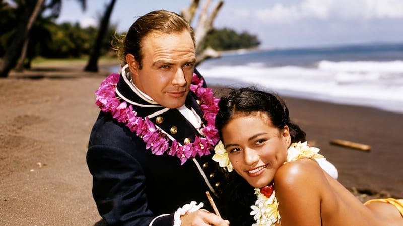 En 1966, Marlon Brando compró un atolón privado en la Polinesia. Sin saberlo, aseguró un santuario natural para miles de tortugas.