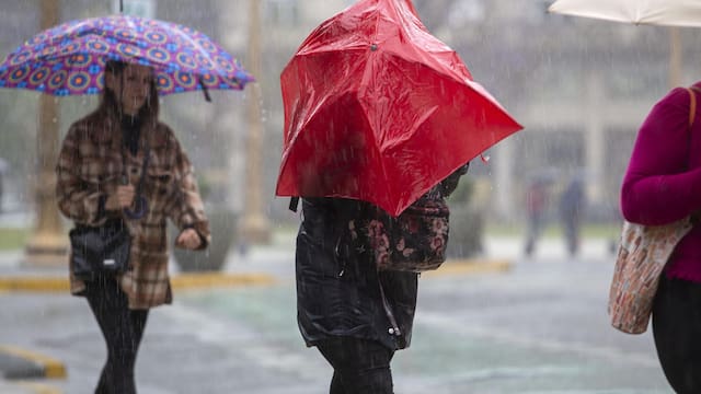 El SMN pronostica “lluvias de intensas a torrenciales” este lunes 12 de octubre: influyen los ciclones tropicales Simon y Rachel
