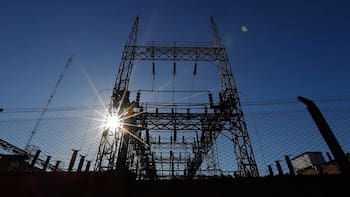 Privatización clave: Genneia y Edison le compraron al Estado el 50% de la empresa que maneja la red eléctrica más importante del país