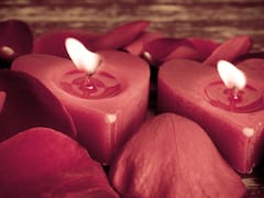 Endulzamiento: el ritual ancestral para atraer el amor que cada vez más personas practican
