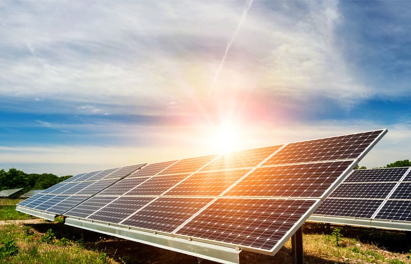 El estudio analizó cómo el cambio climático podría modificar la duración de los períodos de baja generación eólica y solar.