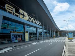 Retrasos en vuelos en El Dorado hoy: la niebla afecta operaciones aéreas en Bogotá