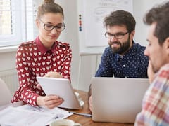 Inteligencia artificial y estrategia comercial: la ventaja competitiva sigue siendo humana