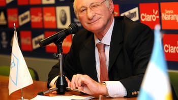 Murió Ernesto Cherquis Bialo, referente del periodismo deportivo