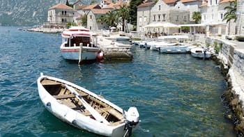 Es el país más barato: tiene playas de ensueños con cascadas, pueblos encantadores y el cañón más grande de Europa