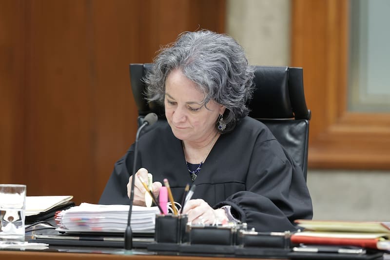 La Suprema Corte decidió a favor de los automovilistas y suspendió las multas de tránsito (foto: archivo).