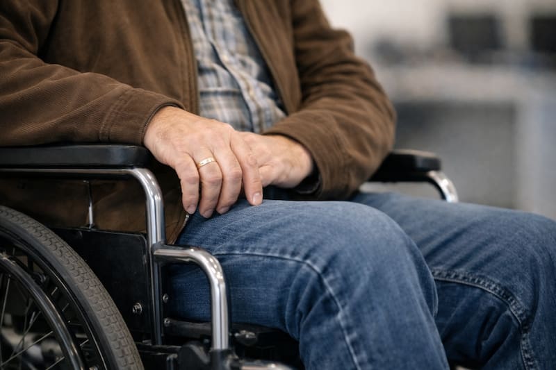 La Suprema Corte de Justicia de la Nación declaró inconstitucional el artículo 42 del Reglamento de Prestaciones Médicas.