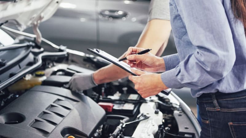 El gobierno del Estado de México evalúa una fuerte baja en el costo de la verificación vehicular. Fuente: Shutterstock.