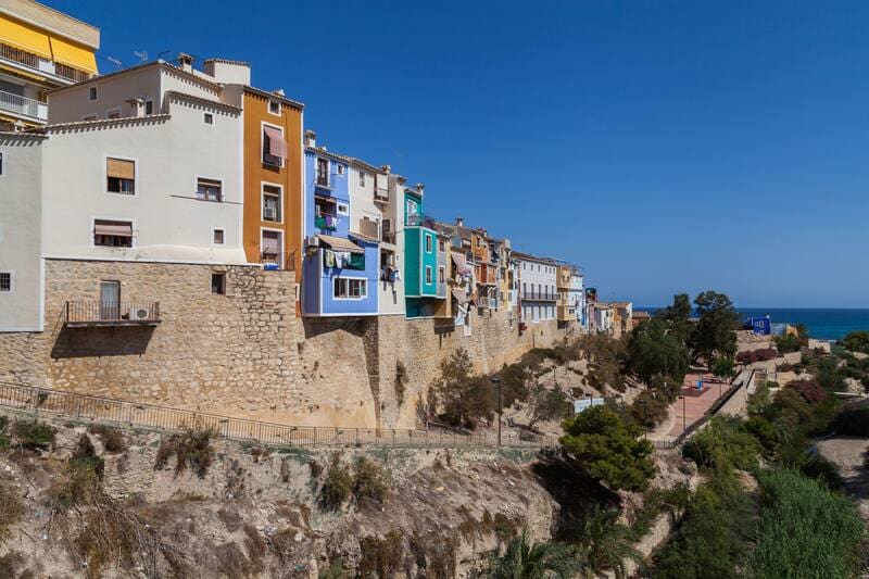 Esta ciudad de La Rioja tiene el más delicioso vino del país, paisajes de ensueño y la más exquisita gastronomía. (foto: Pexels).