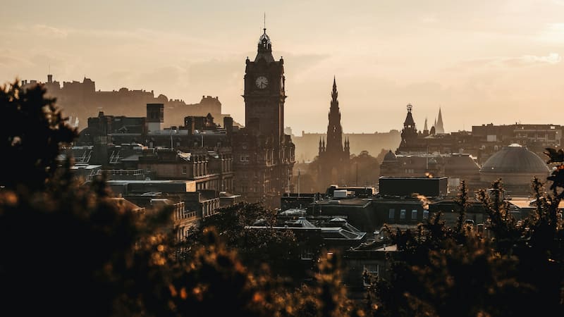 Buscan voluntarios para vivir en Escocia.