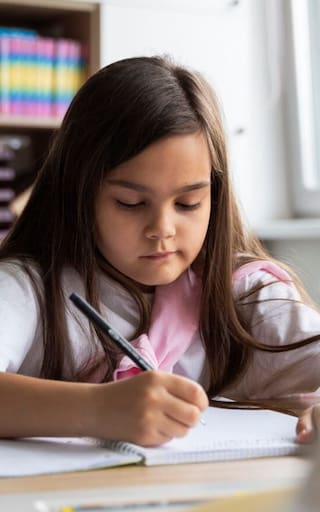 Todas las escuelas del país tendrán que agregar una nueva materia obligatoria: ayuda a encontrar trabajo rápido