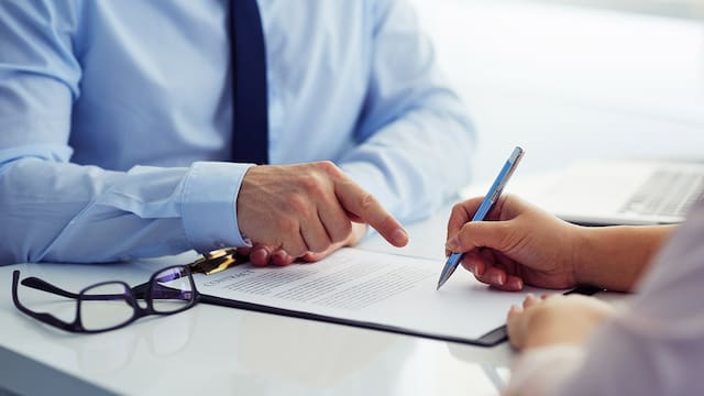 Mercado laboral: la tasa de empleo marca un nuevo récord histórico en España y otros países de la OCDE