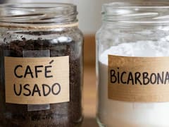 Mezclar grandes cantidades de café usado con bicarbonato: para qué sirve y por qué cada vez más personas lo recomiendan