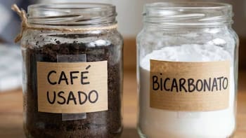 Mezclar grandes cantidades de café usado con bicarbonato: para qué sirve y por qué cada vez más personas lo recomiendan