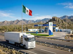 El truco de telemetría y gas natural para ahorrar 1 millón de pesos al año por camión de carga