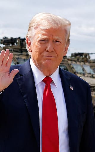 EE.UU refuerza su presencia en América Latina: envió 11 vehículos de guerra equipados con ametralladoras y sistemas de defensa