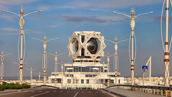 No es Corea del Norte: el país donde todo es blanco, no hay wi-fi pero el agua y la electricidad son gratis